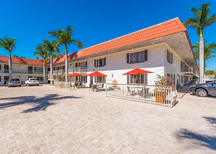 Hibiscus Suites - Sarasota