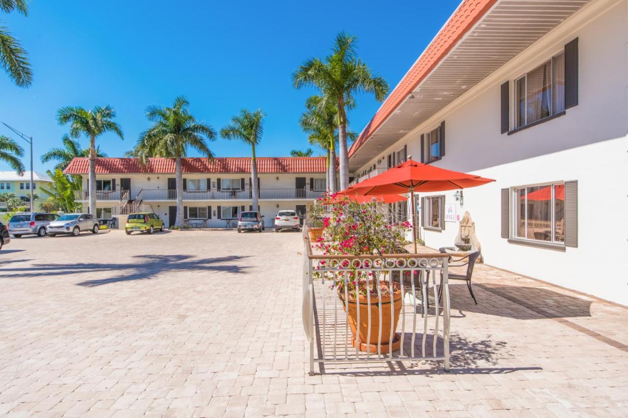 Hibiscus - Sarasota Motel 3*